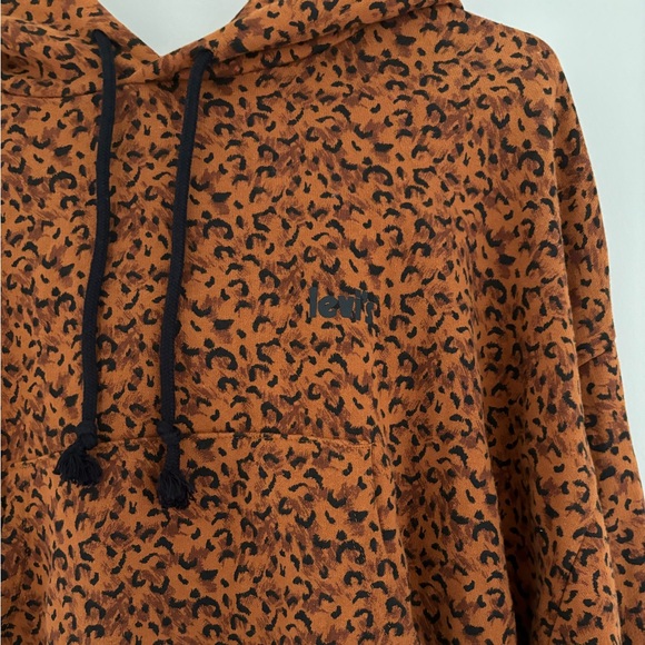 Levi's laundry day hoodie in leopard brown - Picture 5 of 8